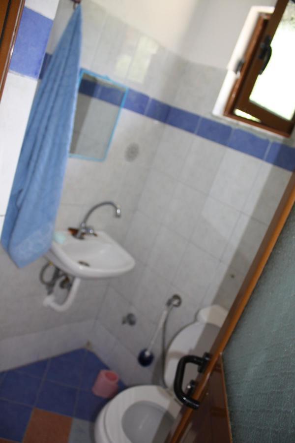 Guesthouse Benardo ซารานเดอ ภายนอก รูปภาพ